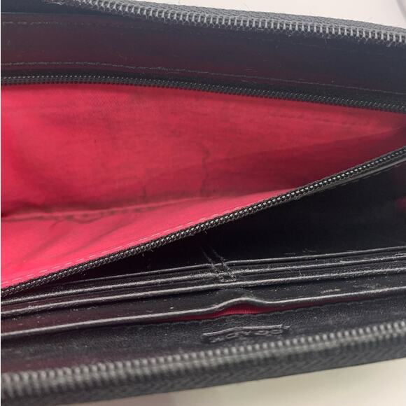 COACH Black Signature Canvas Wristlet Wallet - Picture 9 of 11